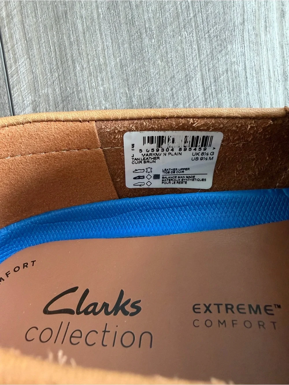 Clarks Men’s Brown Leather Slip-On Loafers
